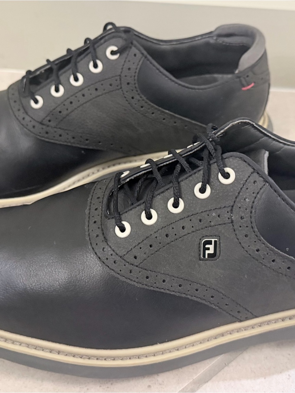 FootJoy Black Leather Golf Shoes - Picture 4 of 10